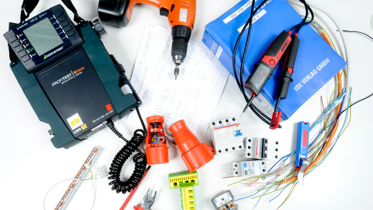 Messpraxis-Prüfungen an elektrischen Anlagen nach DIN VDE 0105/Teil 100 und VDE 0100 Teil 600“ am 06.11.2025 Messpraxis-Prüfungen an elektrischen Anlagen nach DIN VDE 0105/Teil 100 und VDE 0100 Teil 600“ am 06.11.2025